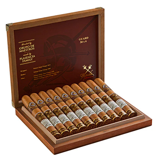 Montecristo | Espada - Ricasso | Cigar Circus